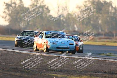 media/Jan-13-2024-CalClub SCCA (Sat) [[179f4822a7]]/Group 7/Sunset (Race)/